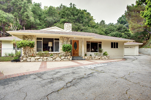 16501 Akron Street | Pacific Palisades