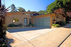 16506 Akron Street | Pacific Palisades