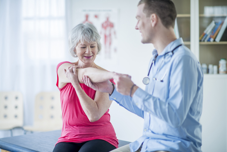 7 benefits of chiropractic care for the seniors
